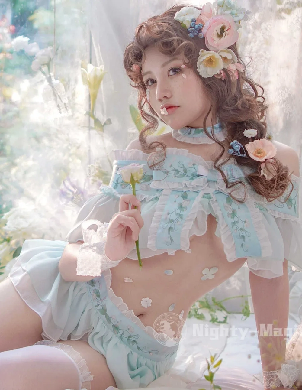 NightyMagic02 01